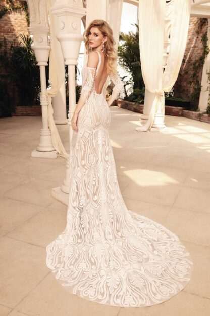 VL30100010-1 Vestido largo novia sirena bordado transparencia tirantes con manga botones escote v profundo sin espalda
