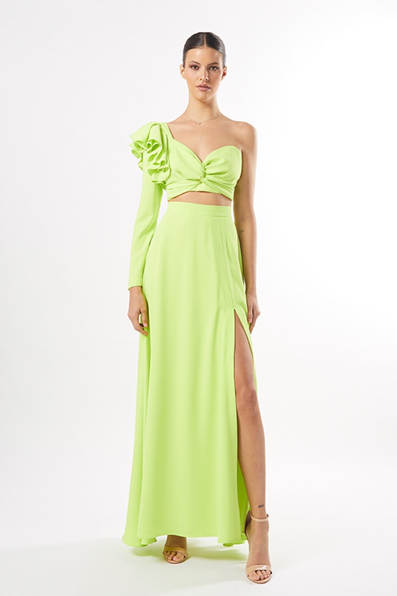 Set piezas falda circular con abertura en pierna y top de una