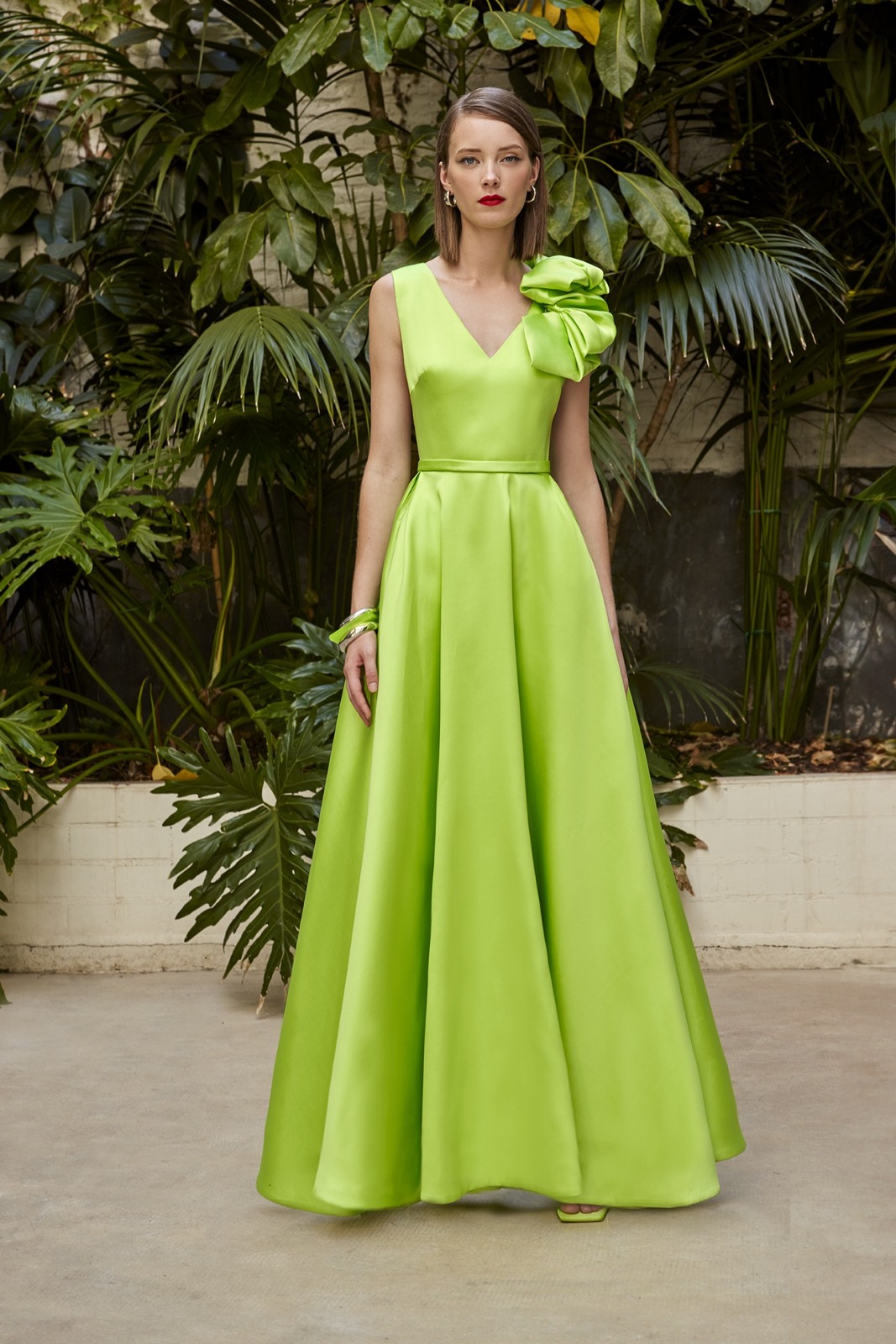 Tiffany Espalda Abierta Gasa Vestido Con Escote En V Verde Tallas Grandes