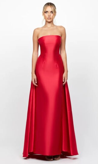 Tafeta strapless corte recto cauda