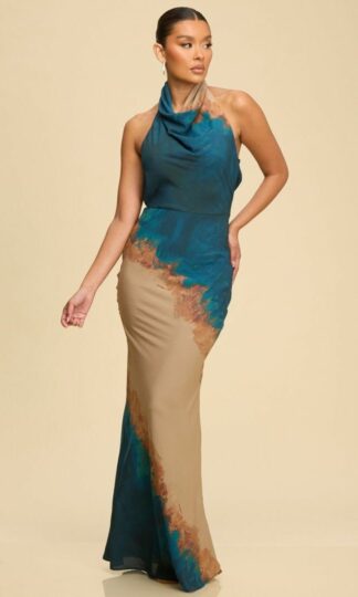 Satin halter espalda columpio