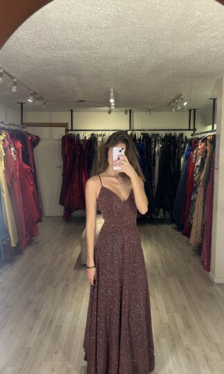 PRELOVED-Brilloso sin manga