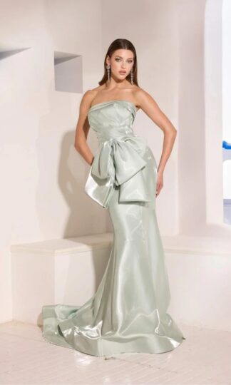 Strapless drapeado moño al frente organza