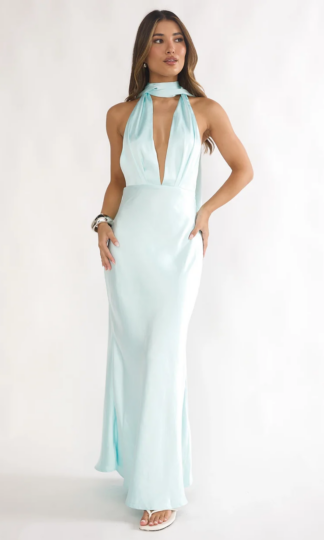 Satin liso halter escote V