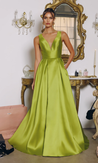 Satin tirante grueso escote V