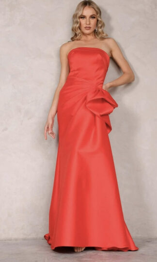 Strapless detalle moño pierna abierta