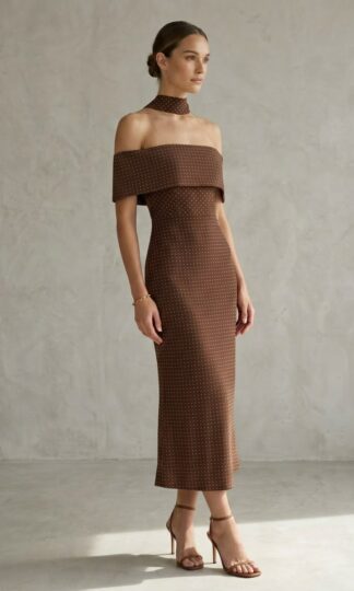 Satin off the shoulder con puntos
