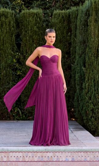 STRAPLESS DRAPEADO CON ESTOLA